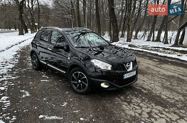 Внедорожник / Кроссовер Nissan Qashqai 2010 в Вижнице