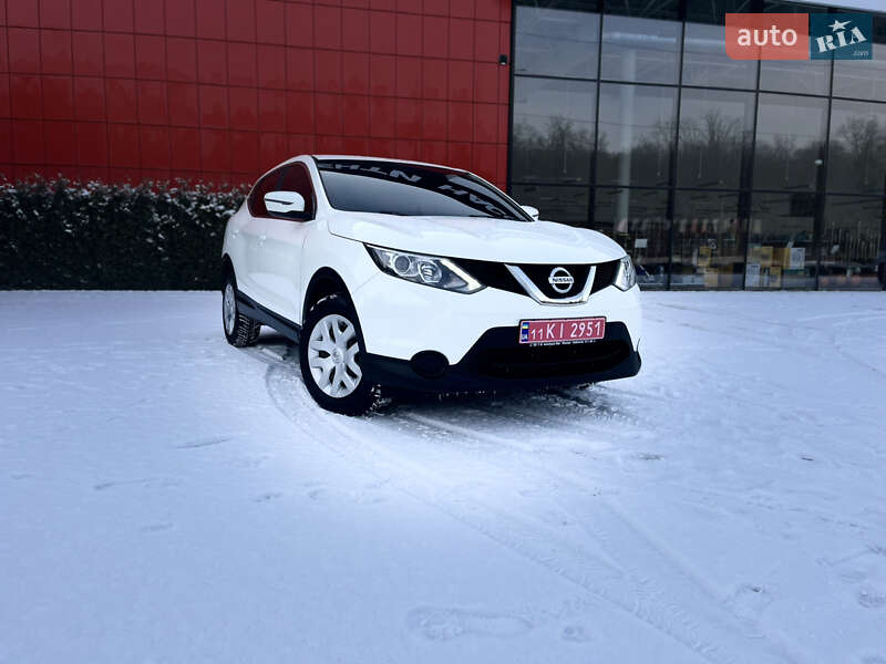 Позашляховик / Кросовер Nissan Qashqai 2015 в Вінниці