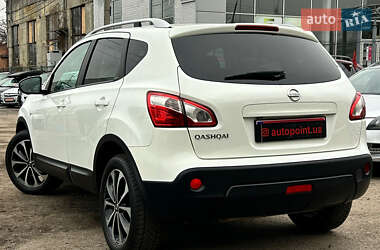 Позашляховик / Кросовер Nissan Qashqai 2012 в Сумах