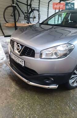 Позашляховик / Кросовер Nissan Qashqai 2010 в Городенці