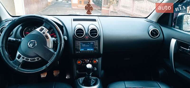 Позашляховик / Кросовер Nissan Qashqai 2011 в Долині