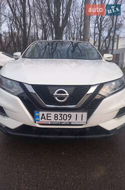 Позашляховик / Кросовер Nissan Qashqai 2017 в Дніпрі