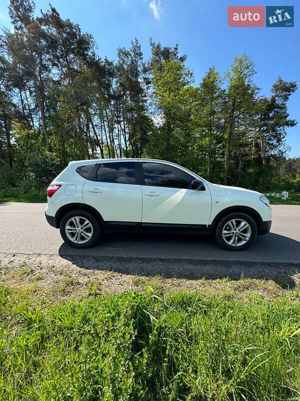 Внедорожник / Кроссовер Nissan Qashqai 2011 в Рава-Русской