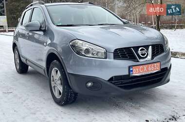 Позашляховик / Кросовер Nissan Qashqai 2010 в Луцьку