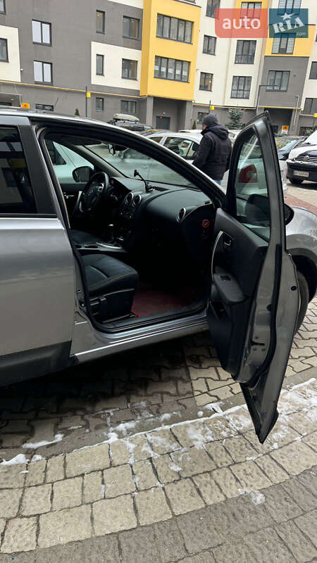 Позашляховик / Кросовер Nissan Qashqai 2011 в Івано-Франківську