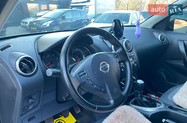 Внедорожник / Кроссовер Nissan Qashqai 2010 в 
