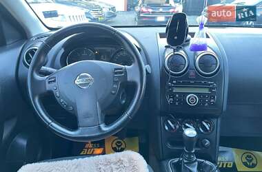 Внедорожник / Кроссовер Nissan Qashqai 2010 в 