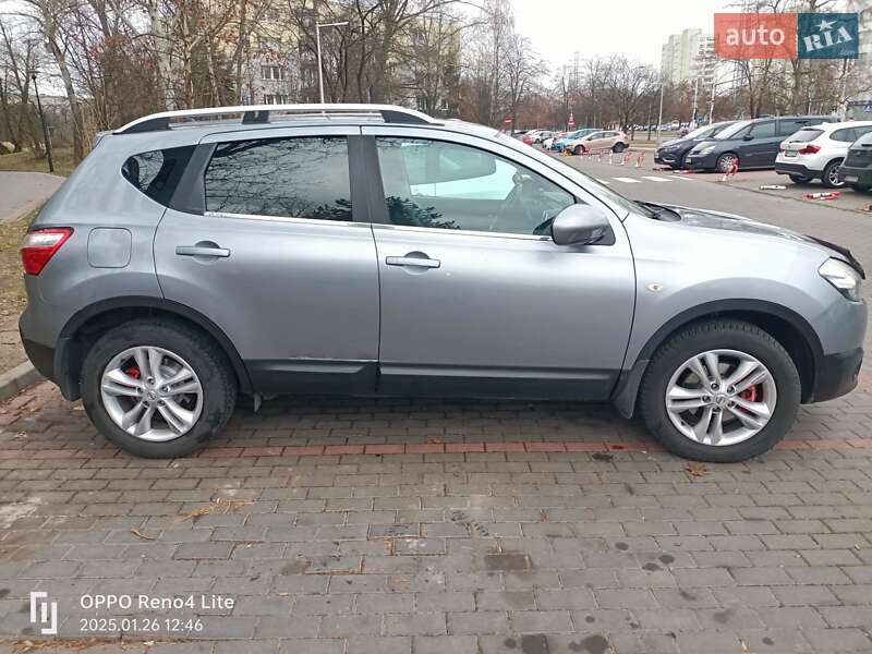 Внедорожник / Кроссовер Nissan Qashqai 2011 в Галиче