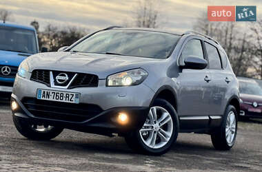 Внедорожник / Кроссовер Nissan Qashqai 2010 в Калуше