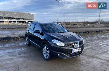 Позашляховик / Кросовер Nissan Qashqai 2013 в Львові