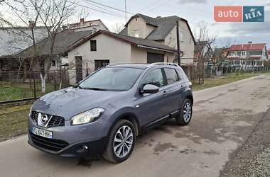 Позашляховик / Кросовер Nissan Qashqai 2010 в Самборі