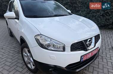 Внедорожник / Кроссовер Nissan Qashqai 2010 в 