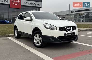 Внедорожник / Кроссовер Nissan Qashqai 2011 в Днепре