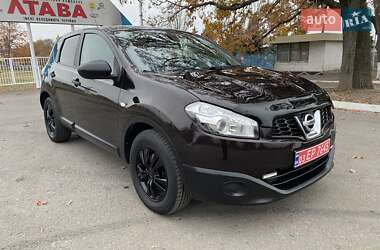 Позашляховик / Кросовер Nissan Qashqai 2010 в Полтаві