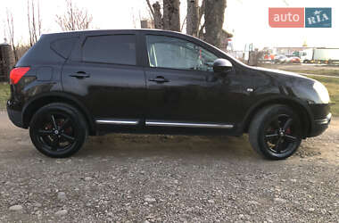 Позашляховик / Кросовер Nissan Qashqai 2008 в Стрию