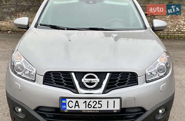 Внедорожник / Кроссовер Nissan Qashqai 2010 в Тульчине