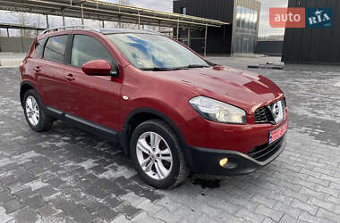 Позашляховик / Кросовер Nissan Qashqai 2012 в Чернівцях