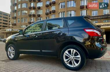 Внедорожник / Кроссовер Nissan Qashqai 2012 в Киеве