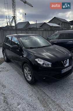 Позашляховик / Кросовер Nissan Qashqai 2011 в Тернополі