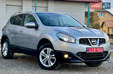 Внедорожник / Кроссовер Nissan Qashqai 2012 в Стрые