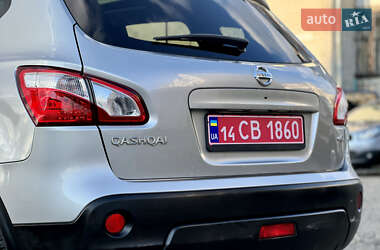 Внедорожник / Кроссовер Nissan Qashqai 2012 в Стрые