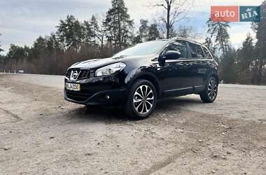 Позашляховик / Кросовер Nissan Qashqai 2011 в 