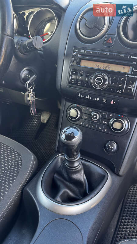 Внедорожник / Кроссовер Nissan Qashqai 2009 в Яворове