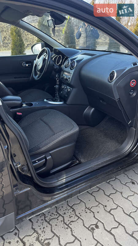 Внедорожник / Кроссовер Nissan Qashqai 2009 в Яворове