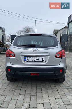 Внедорожник / Кроссовер Nissan Qashqai 2007 в 