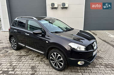 Внедорожник / Кроссовер Nissan Qashqai 2010 в 