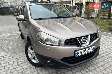 Внедорожник / Кроссовер Nissan Qashqai 2012 в Черкассах