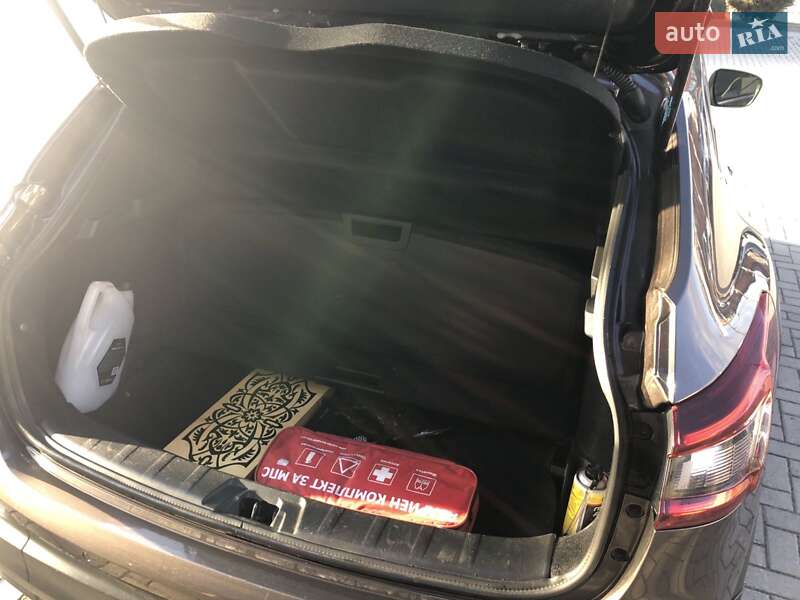 Внедорожник / Кроссовер Nissan Qashqai 2020 в Хмельницком