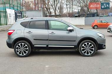 Позашляховик / Кросовер Nissan Qashqai 2012 в Києві