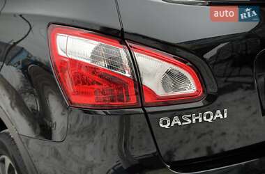 Внедорожник / Кроссовер Nissan Qashqai 2012 в Сумах