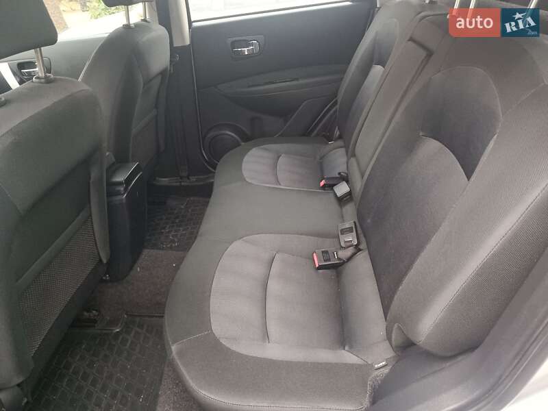 Внедорожник / Кроссовер Nissan Qashqai 2010 в Черкассах фото 10 Внедорожник / Кроссовер Nissan Qashqai 2010 в Черкассах