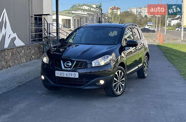 Позашляховик / Кросовер Nissan Qashqai 2012 в Стрию