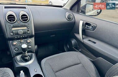 Внедорожник / Кроссовер Nissan Qashqai 2009 в Калуше