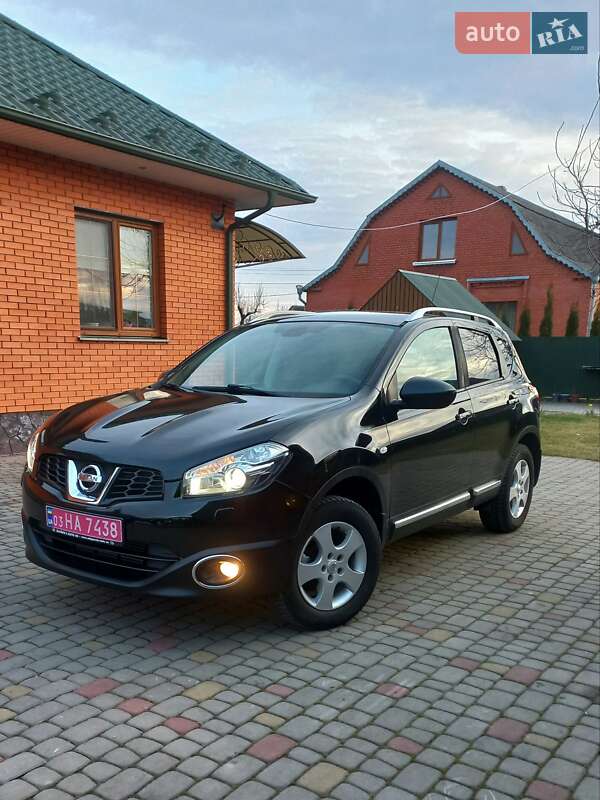 Позашляховик / Кросовер Nissan Qashqai 2010 в Ковелі