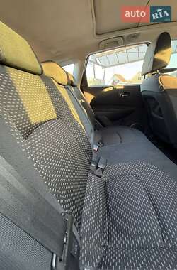Внедорожник / Кроссовер Nissan Qashqai 2007 в 