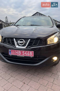 Позашляховик / Кросовер Nissan Qashqai 2013 в Стрию