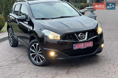 Позашляховик / Кросовер Nissan Qashqai 2013 в Стрию