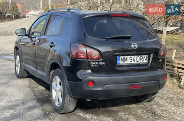 Внедорожник / Кроссовер Nissan Qashqai 2009 в Тячеве