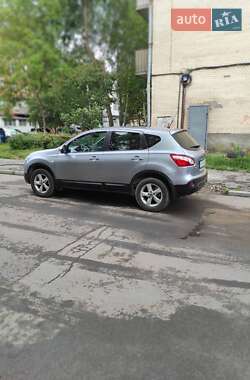 Внедорожник / Кроссовер Nissan Qashqai 2011 в Хмельницком