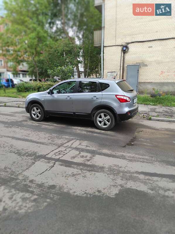 Nissan Qashqai 2011
