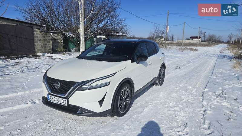Позашляховик / Кросовер Nissan Qashqai 2023 в 