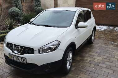 Позашляховик / Кросовер Nissan Qashqai 2010 в Одесі