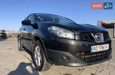 Позашляховик / Кросовер Nissan Qashqai 2013 в Хусті