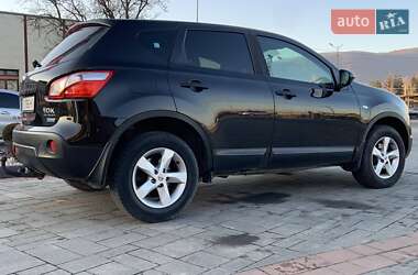 Позашляховик / Кросовер Nissan Qashqai 2013 в Хусті