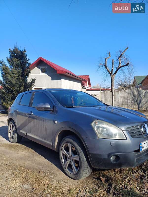 Позашляховик / Кросовер Nissan Qashqai 2007 в Городенці