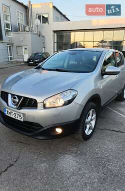 Внедорожник / Кроссовер Nissan Qashqai 2011 в Житомире